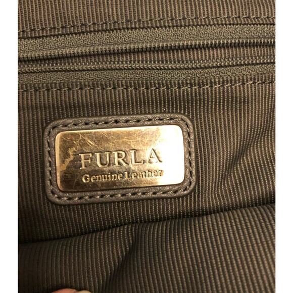 Authentic Rare EUC Furla Hobo Bag / Straps for Crossbody/ COA - Picture 3 of 9